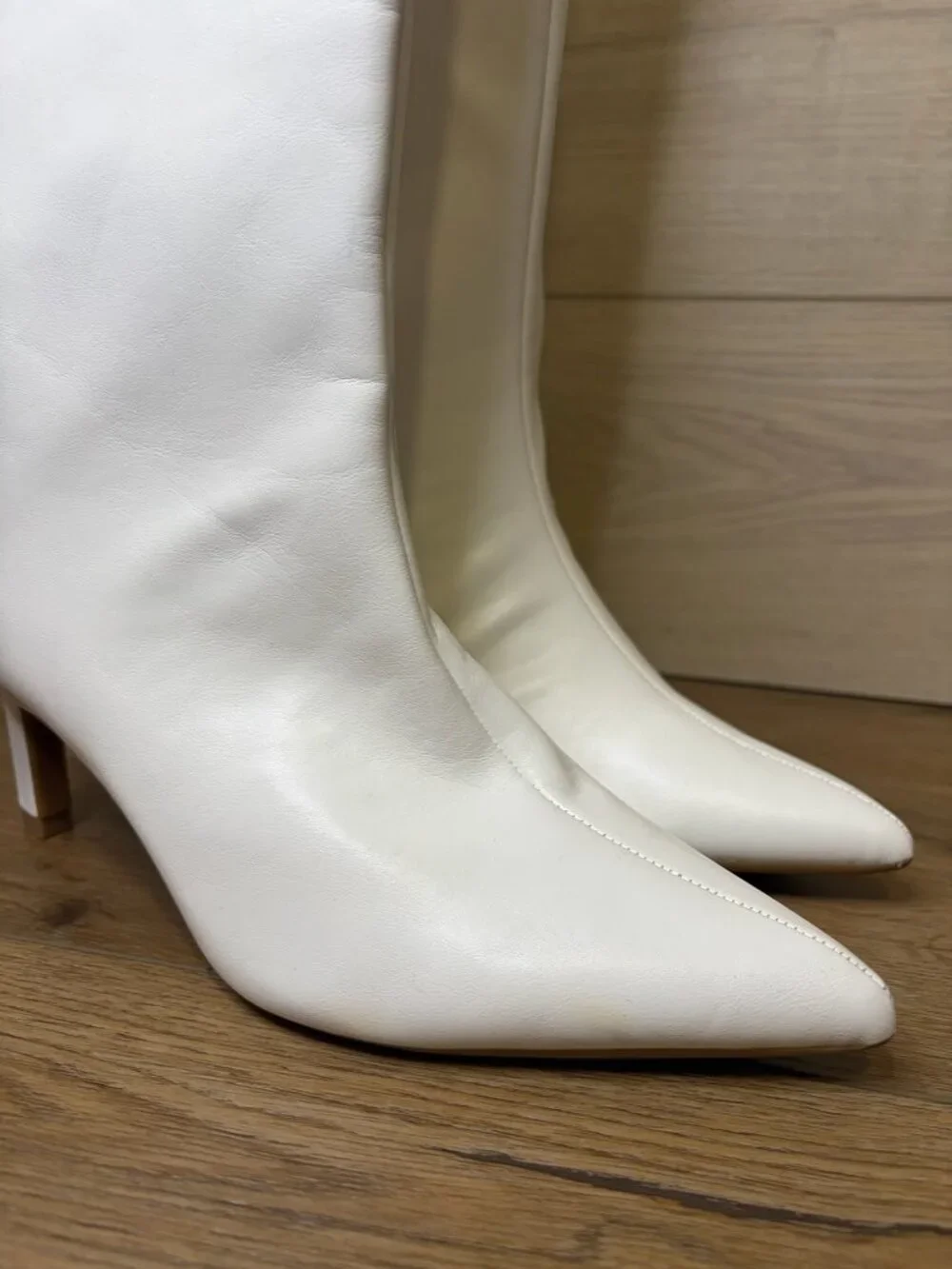 ON 34TH Rachellep BONE SM Knee-High Pointed Toe Heel Boots Size 7.5M